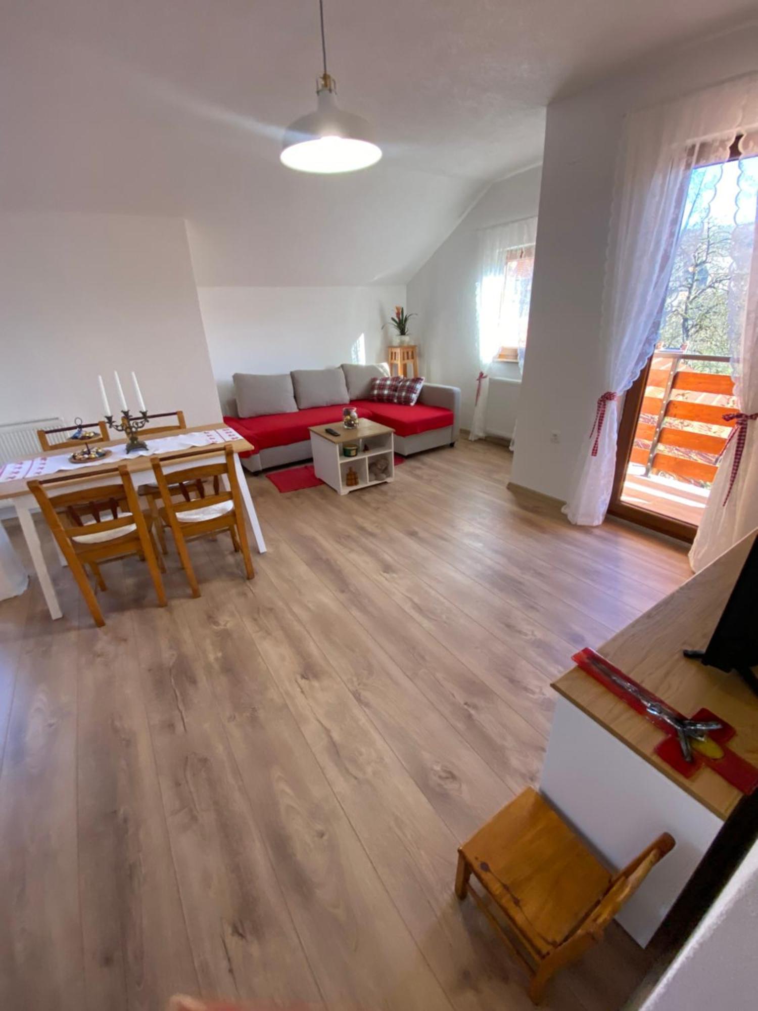 Kuterevo Apartman Kremen מראה חיצוני תמונה