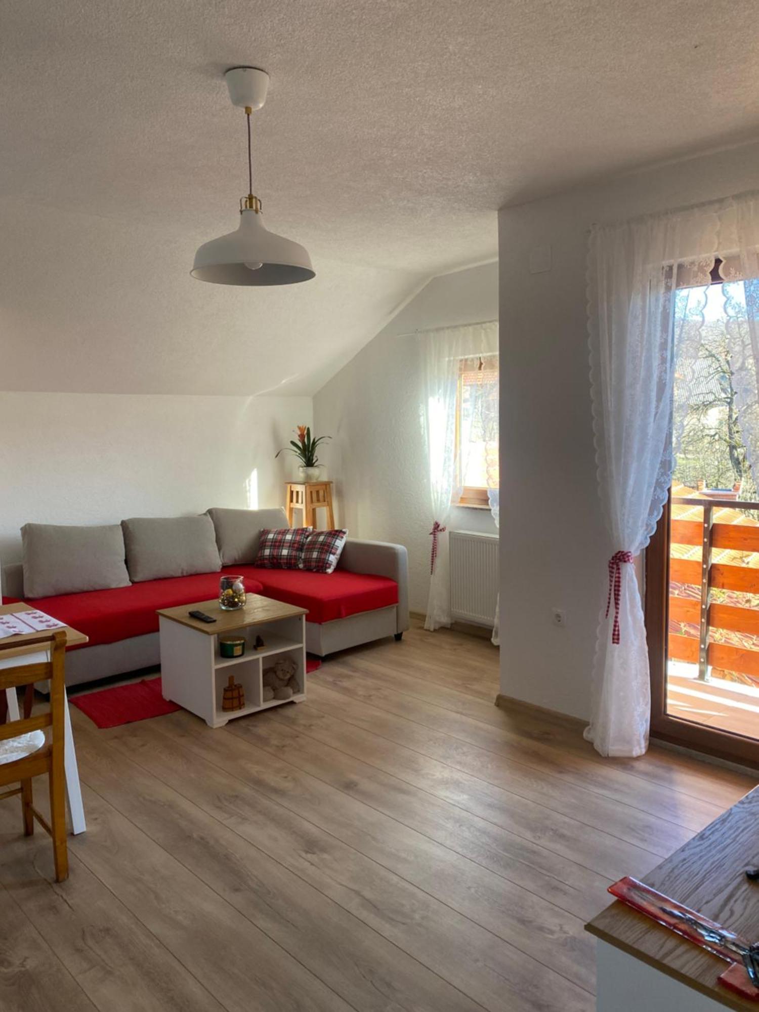 Kuterevo Apartman Kremen מראה חיצוני תמונה
